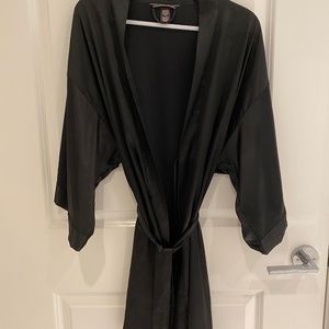 VS Satin Robe